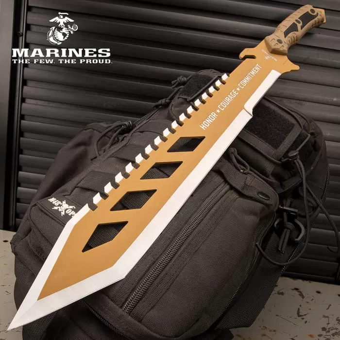 USMC Desert OPS Sawback Machete With Sheath - Stainless Steel Blade, Non-Reflective Coating, ABS Handle - Length 24β