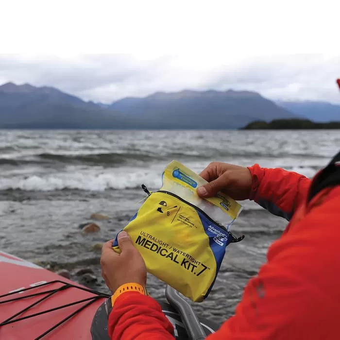 Adventure Medical Kits Adventure Ultralight Watertight .7 Medical Kit - Variety Of First Aid Supplies, Lightweight And Water-Resistant Bag - Image 2