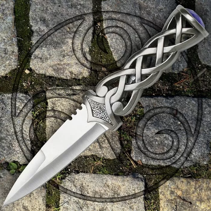 Twisted Steel Scottish Dirk Knife - Image 2