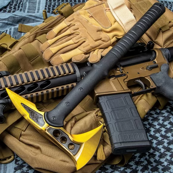 Iron Man Collectors Set - Includes Two Tomahawk Axes, Cyclone Boot Knife, Cyclone Dagger, Vortec Sheaths - Image 3