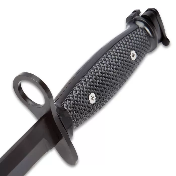 Tactical M7 Bayonet With Metal Sheath - Image 3