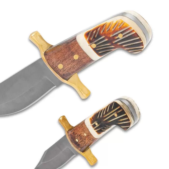 Timber Wolf Bison Plains Two-Piece Set With Twin Sheath - Blued Carbon Steel Blades, Walnut Wood And Bone Handles - Image 3
